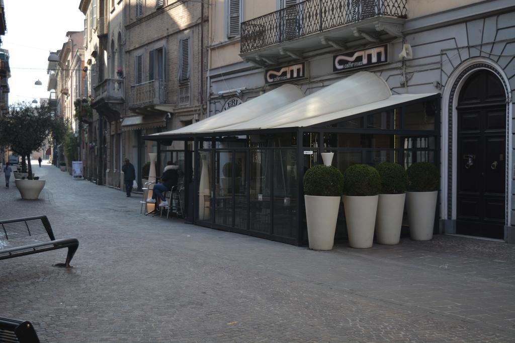 Mario Al Borgo Hotel San Benedetto del Tronto Bagian luar foto