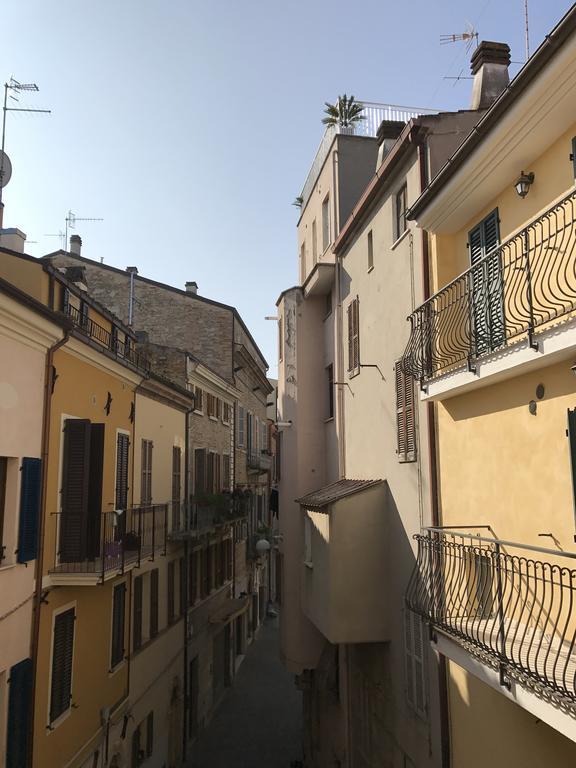Mario Al Borgo Hotel San Benedetto del Tronto Bagian luar foto